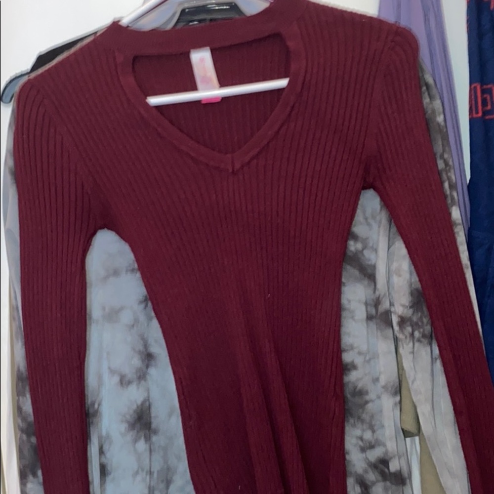 Tight long sleeve